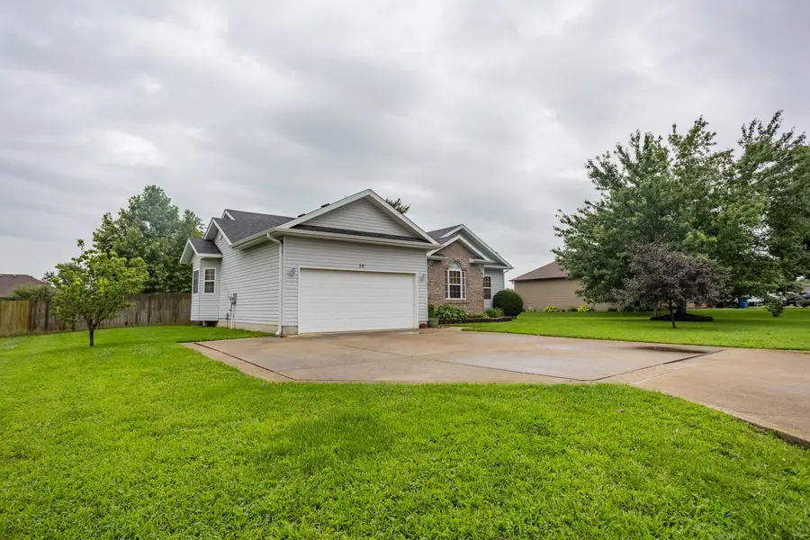 310 E Whippoorwill Drive, Strafford, MO 65757 - #2