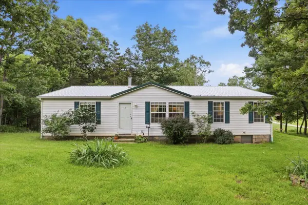 28097 Homestead Lane, Urbana, MO 65767