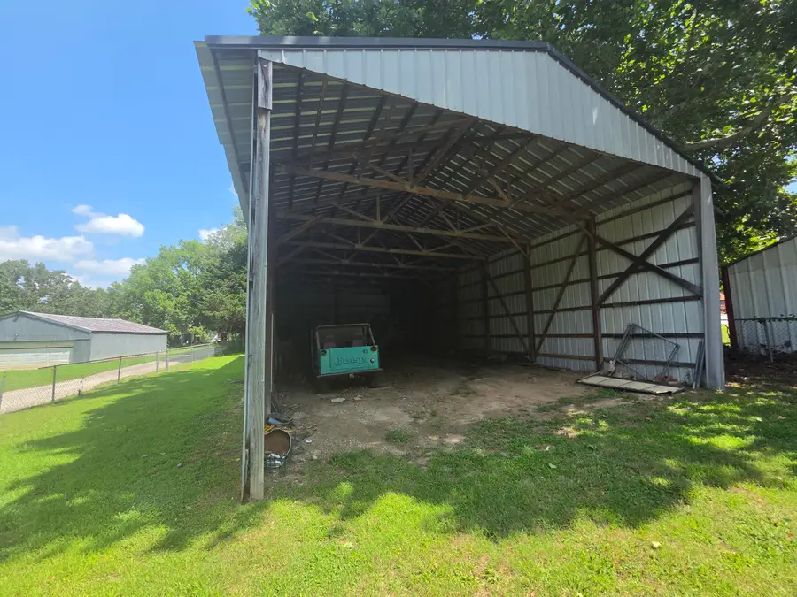 Address Withheld By Seller, Everton, MO 65646 - #2