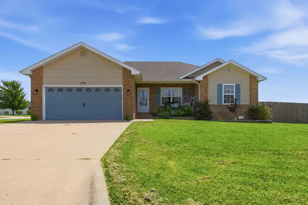4780 Karlin Lane, Bolivar, MO 65613
