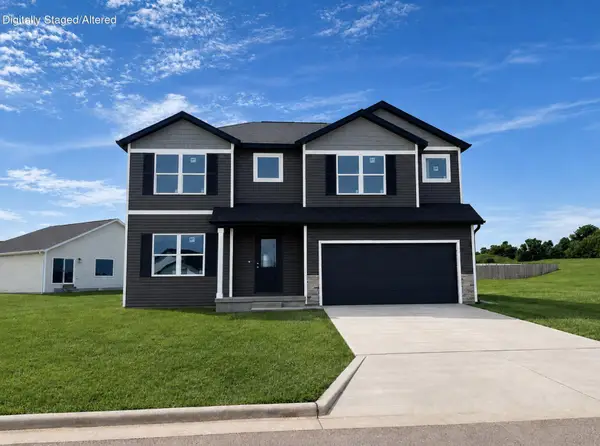 823 Hoffman Hills Boulevard, Willard, MO 65781