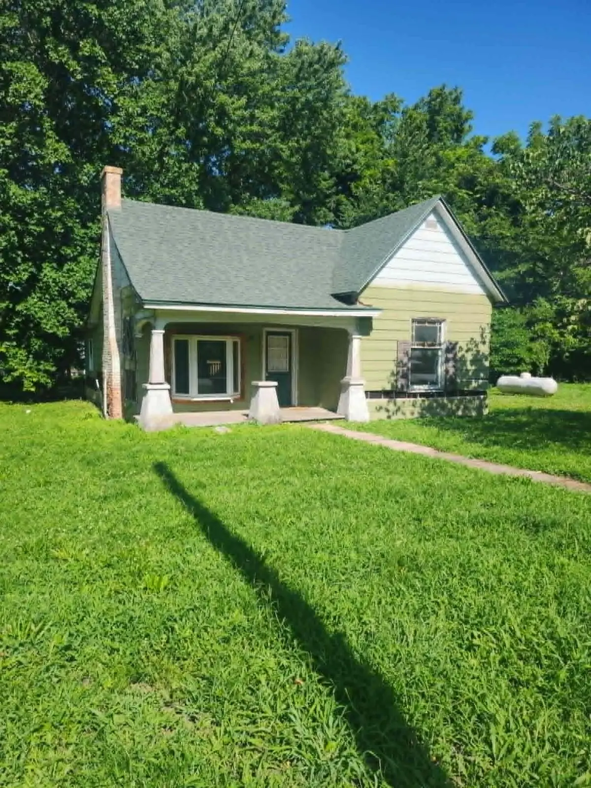 629 N Locust Street, Buffalo, MO 65622 - #1