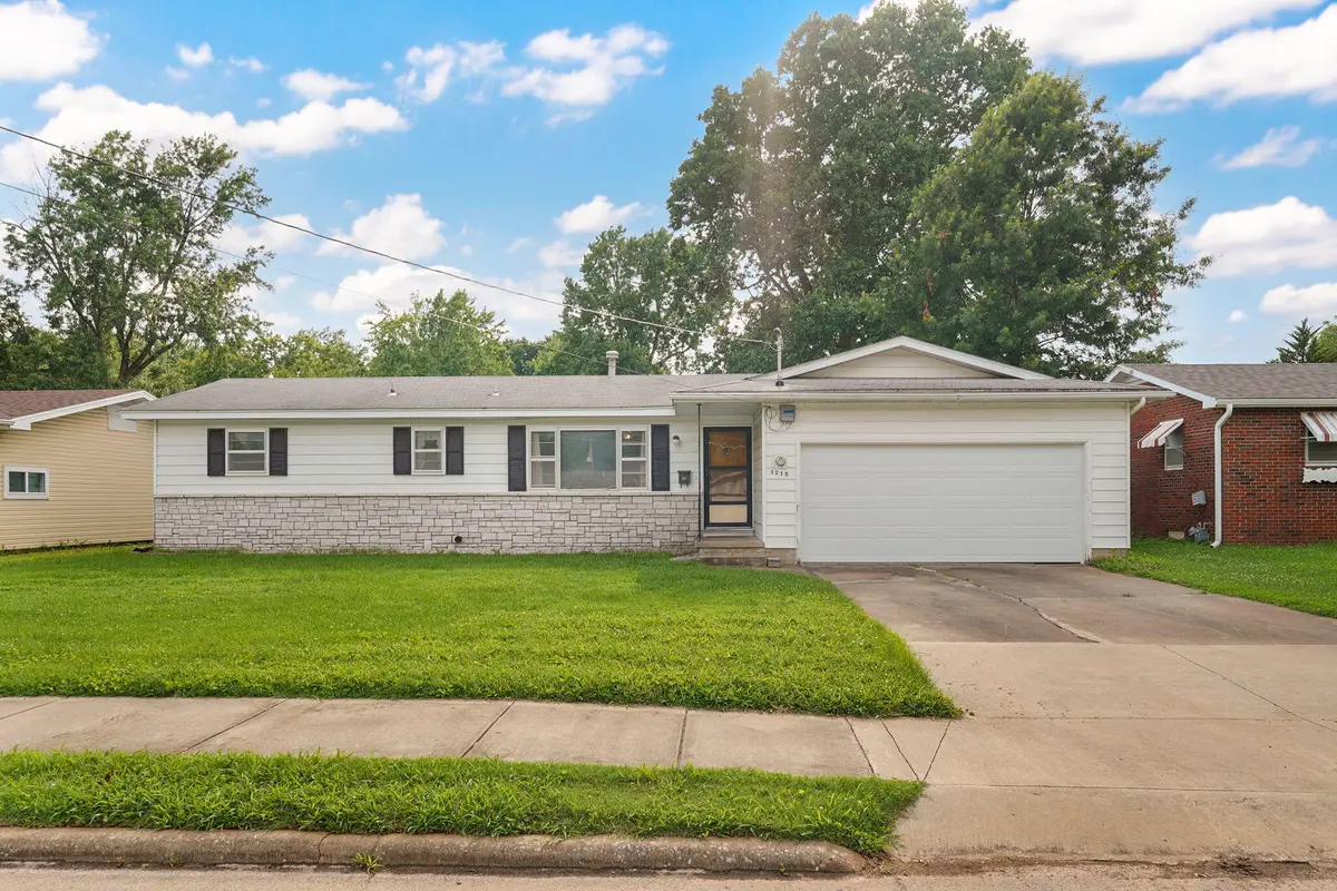 1215 S Airwood Drive, Springfield, MO 65804 - #1