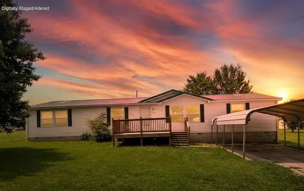 2109 Foxwood Court, Lebanon, MO 65536