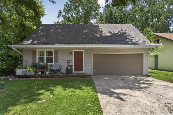 207 E Berkeley Street, Springfield, MO 65807