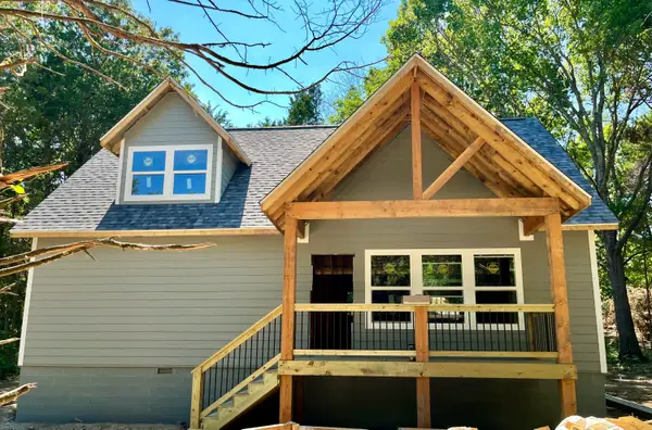 233 S Rosewood Street, Shell Knob, MO 65747