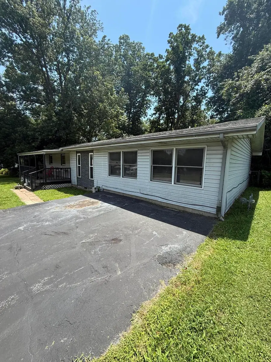 112 South Street, Crane, MO 65633 - #2