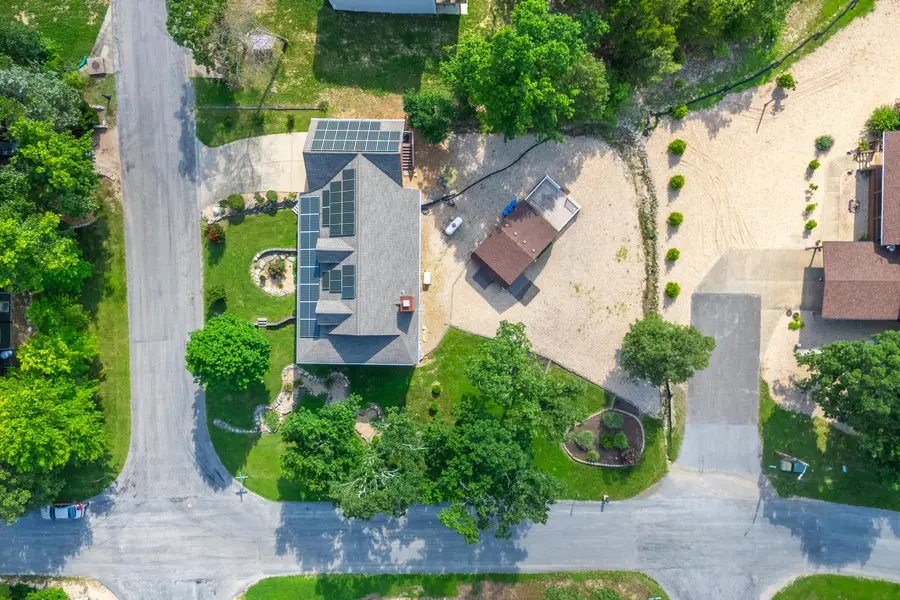 615 Pinewoods Village Drive, Hollister, MO 65672 - #3