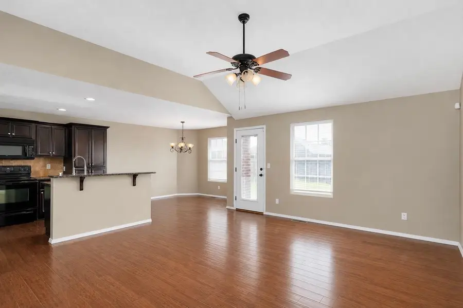 3526 S Juniper Avenue, Springfield, MO 65804 - #2