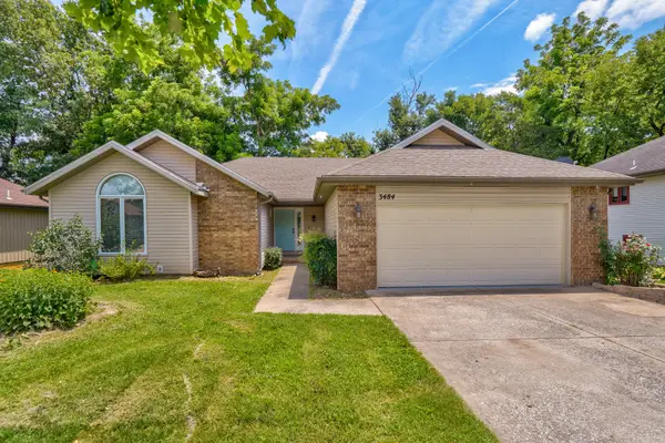 3484 S Meadowlark Avenue, Springfield, MO 65807
