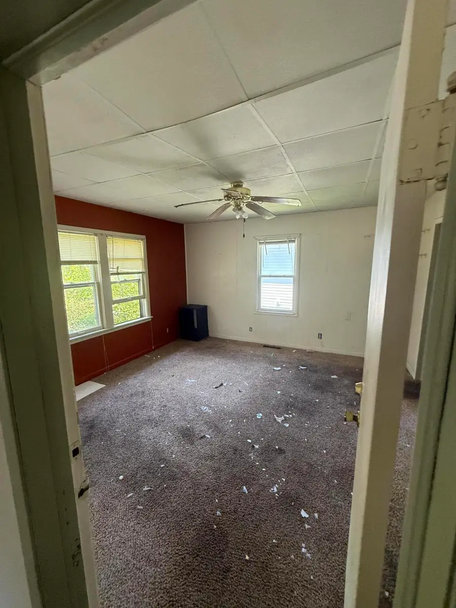 2123 Trenton Street, Joplin, MO 64801 - #3