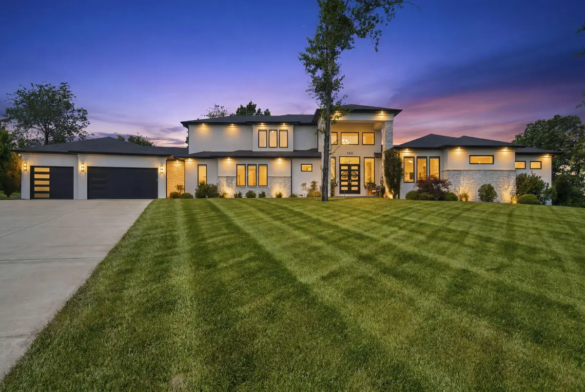 860 E Bantry Court, Nixa, MO 65714 - #1