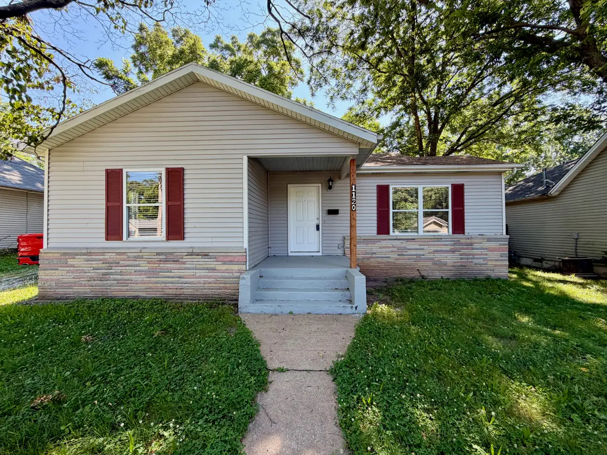 1120 N Rogers Avenue, Springfield, MO 65802 - #1