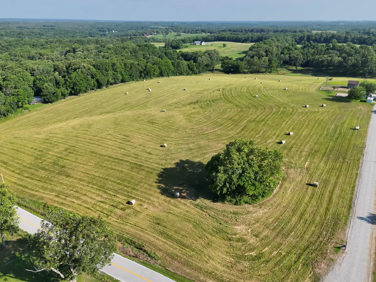1 W Farm Road 194, Billings, MO 65610 - #1