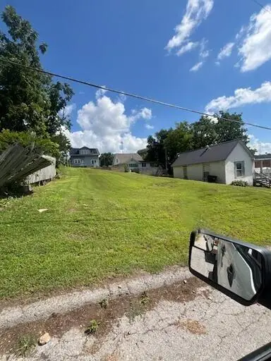 206 W Beaver Street, Anderson, MO 64831 - #2