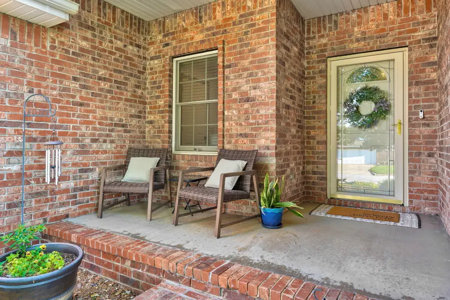 4668 S Warren Road, Springfield, MO 65810 - #2