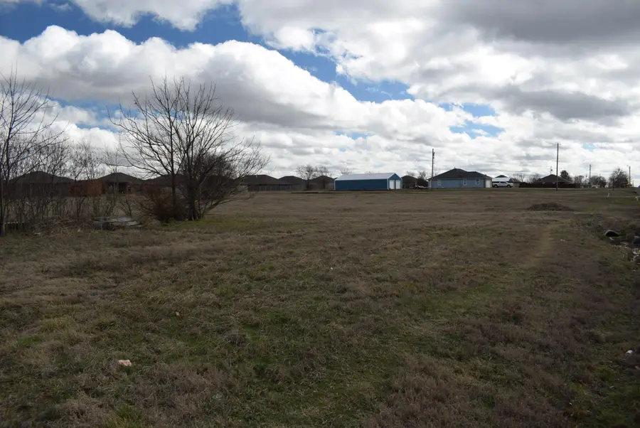 2119 S Duquesne Road, Joplin, MO 64804 - #3