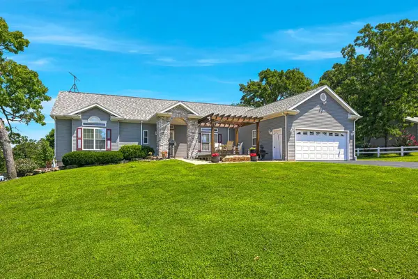 710 Lake Ranch Road, Kissee Mills, MO 65680