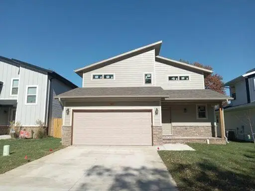 1229 E Paragon Street, Springfield, MO 65803