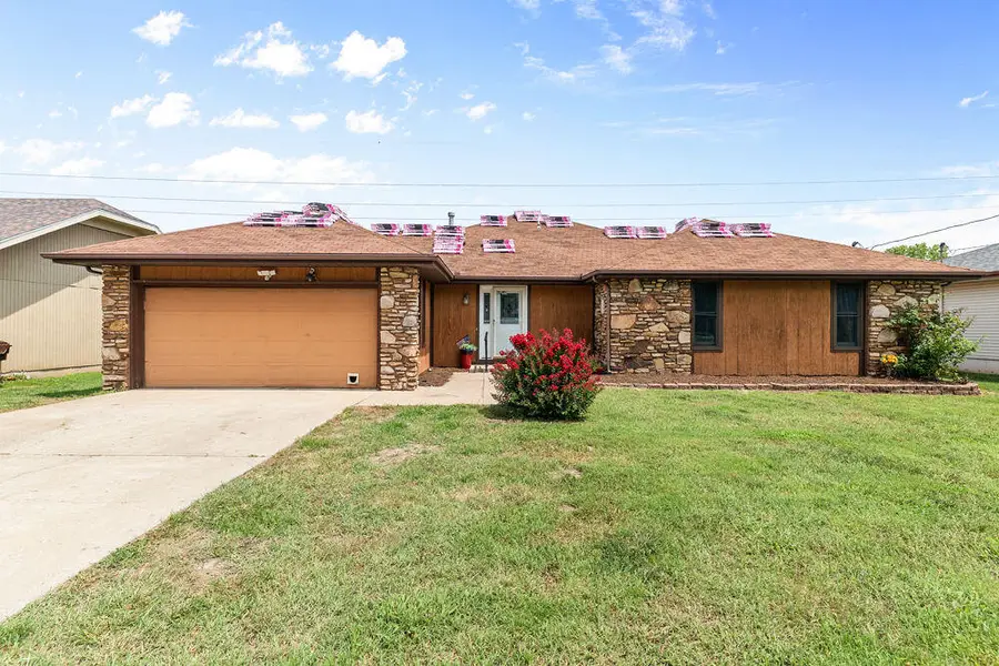 539 E Erie Street, Springfield, MO 65807 - #2