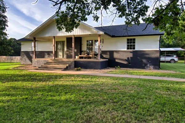 345 Fort Lane, Southwest City, MO 64863