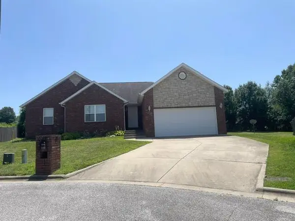 2710 W Colton Avenue, Ozark, MO 65721
