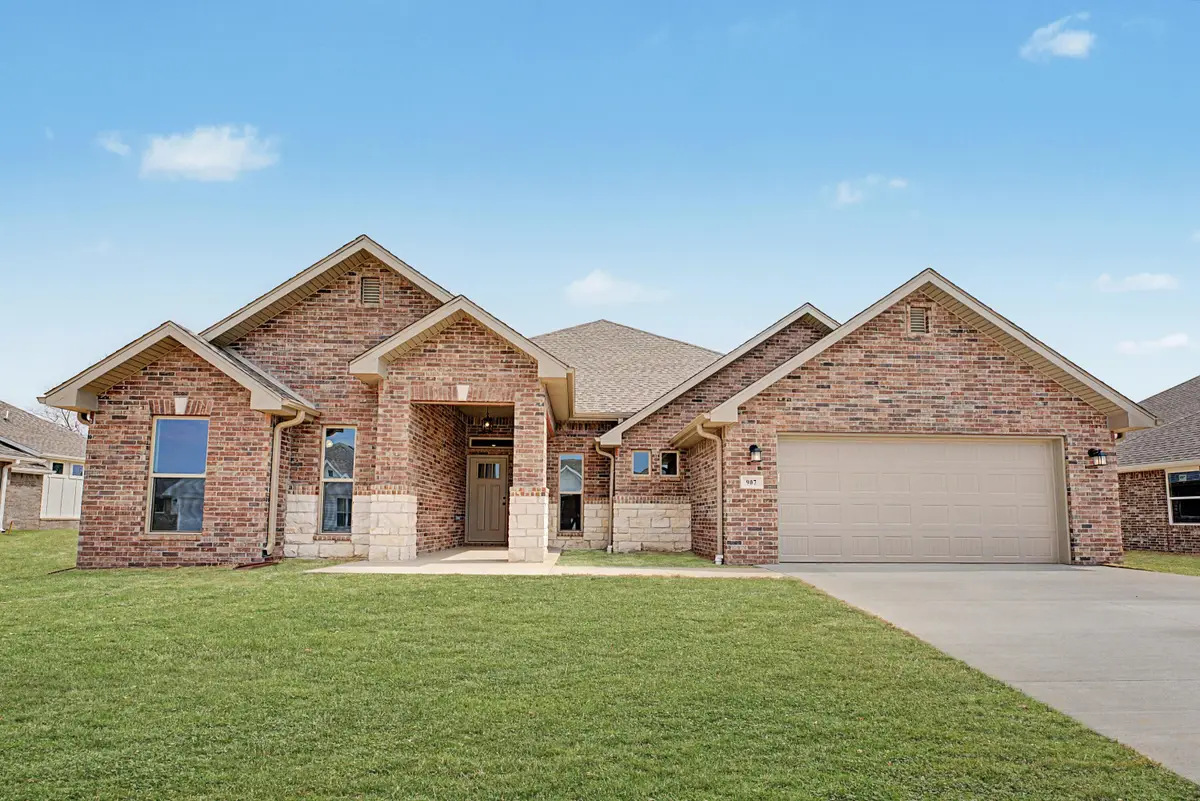 907 Silver Oaks Drive, Carl Junction, MO 64834 - #1