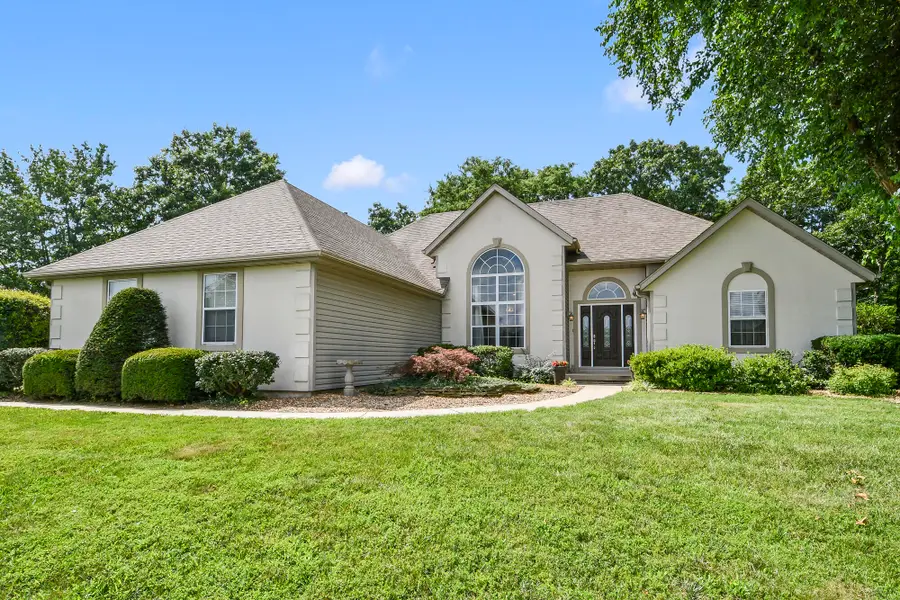 20 High Meadow Drive, Marshfield, MO 65706 - #2