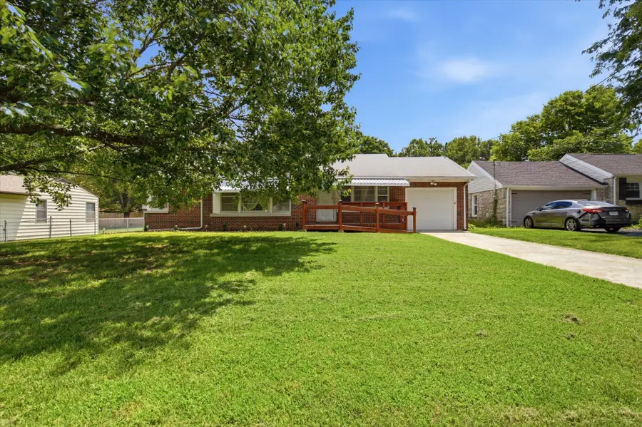 1900 S Virginia Avenue, Springfield, MO 65807 - #3