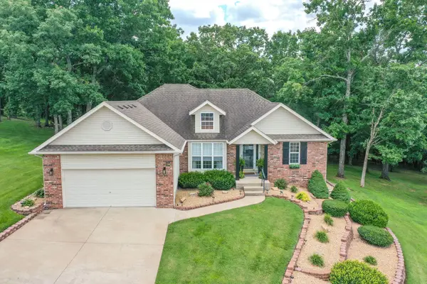 225 Rosewood Lane, Branson, MO 65616
