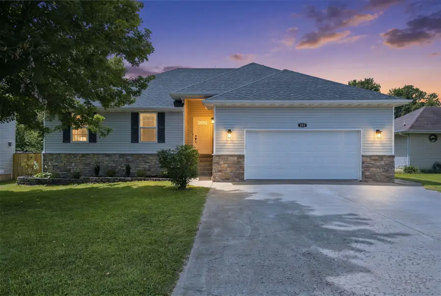 203 Penzance Street, Monett, MO 65708 - #2