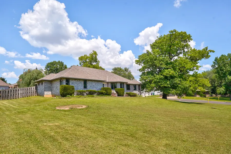 4991 S Buckingham Lane, Springfield, MO 65810 - #3
