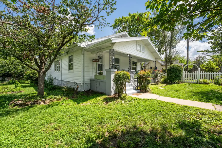 921 W Turner Street, Springfield, MO 65803 - #3