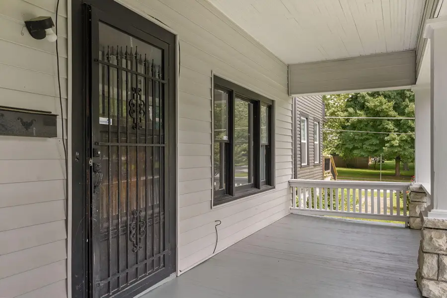 1227 N Clay Avenue, Springfield, MO 65802 - #3