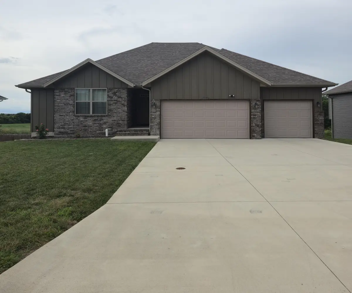 517 N Stella Court, Willard, MO 65781 - #1