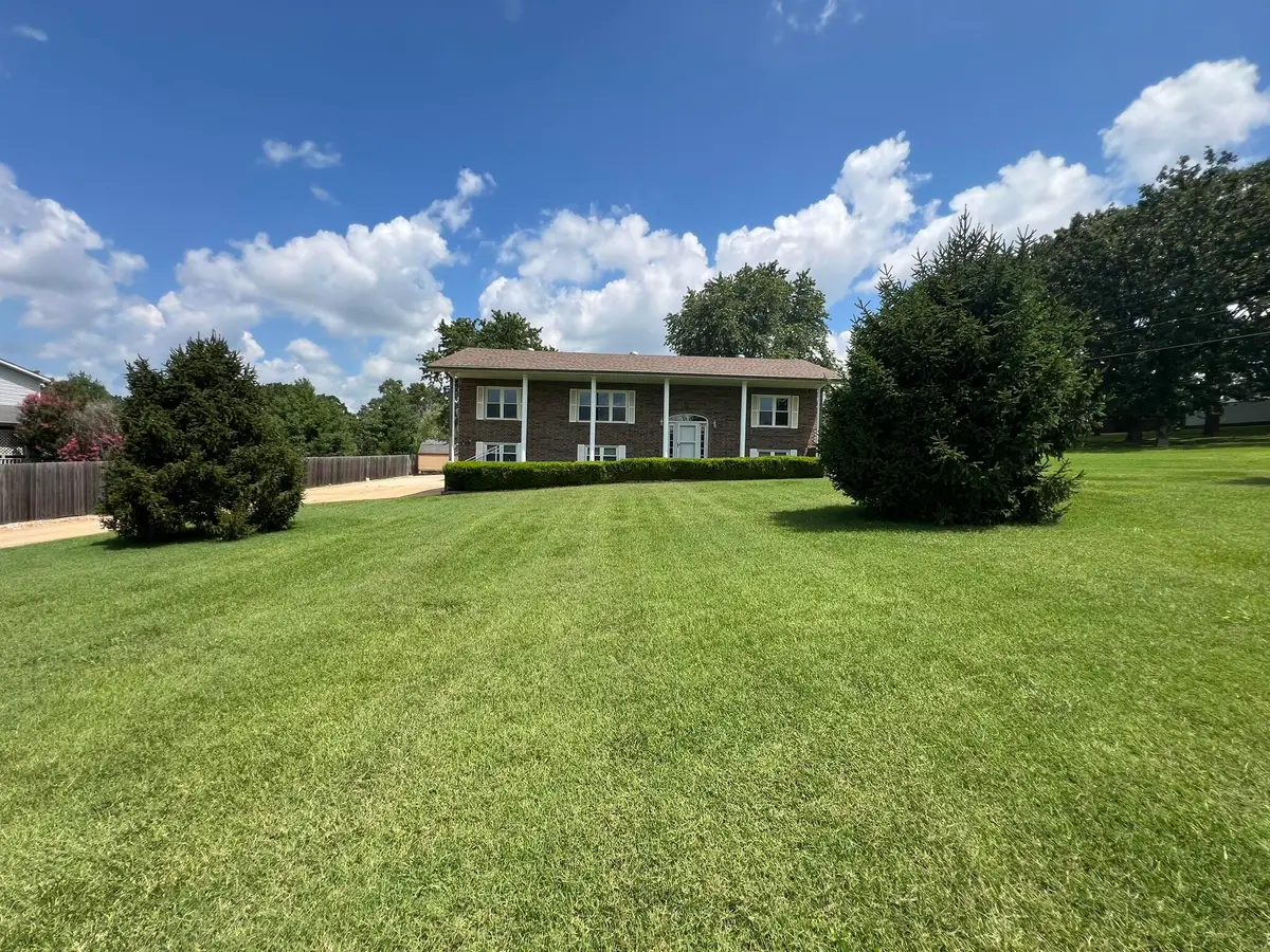 2805 Gleghorn Street, West Plains, MO 65775 - #1