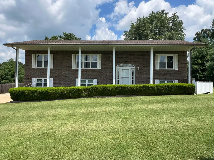 2805 Gleghorn Street, West Plains, MO 65775 - #2