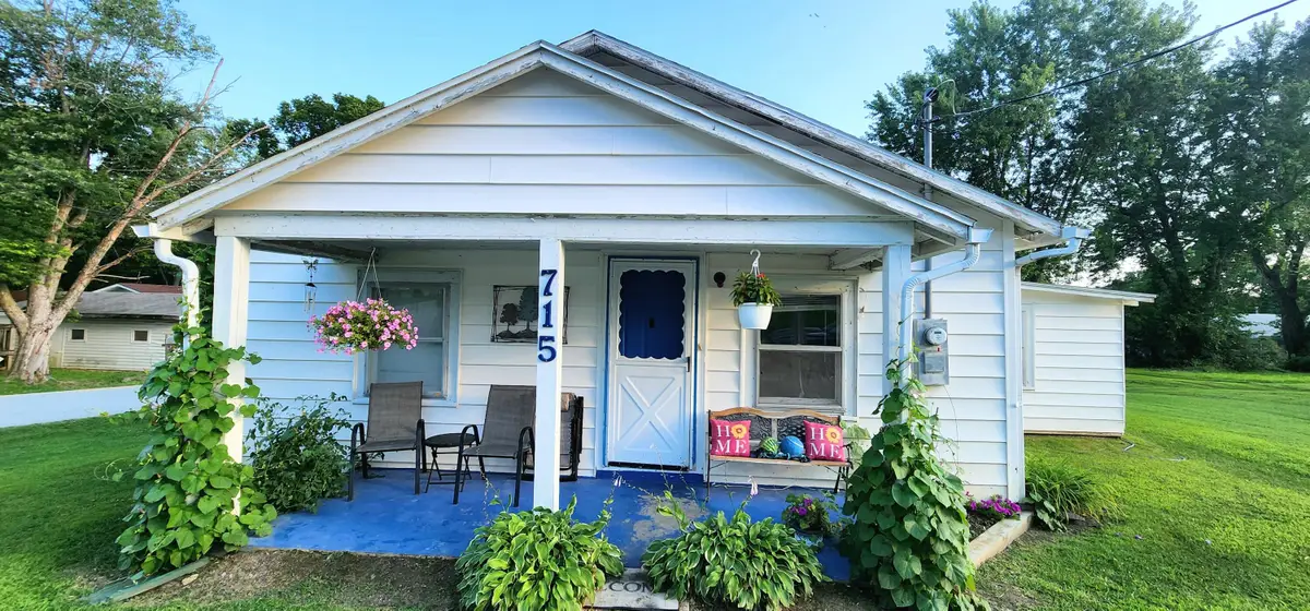 709 Elm Avenue, Ava, MO 65608 - #1