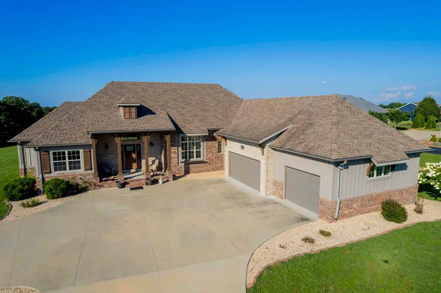 322 Sunset Drive, Saddlebrooke, MO 65630 - #2