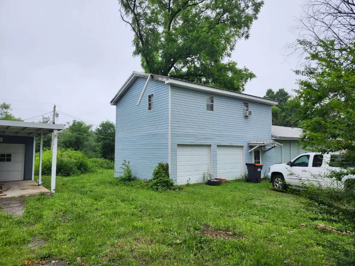 1685 Presley Drive, Cassville, MO 65625 - #1