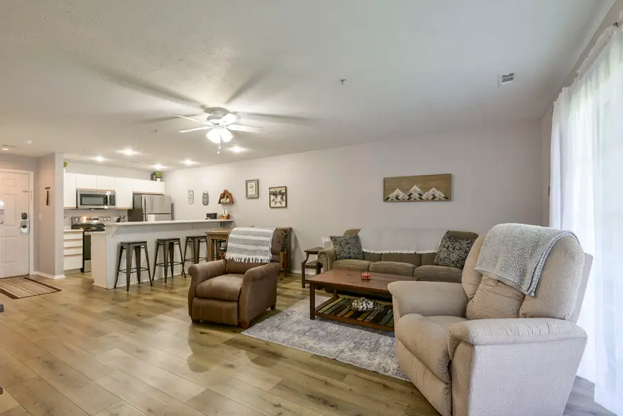 120 Spring Creek Court #Apt 16, Branson, MO 65616 - #3