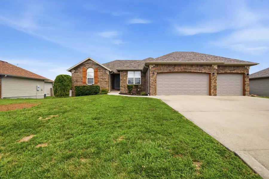 226 N Ladera Drive, Republic, MO 65738 - #2