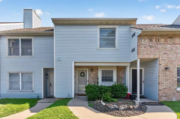 2700 S Ingram Mill Road #Apt 9, Springfield, MO 65804