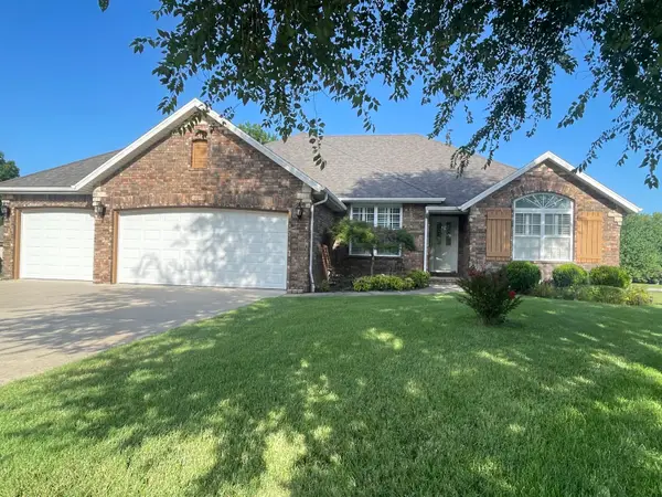 3207 W Aussie Court, Springfield, MO 65810