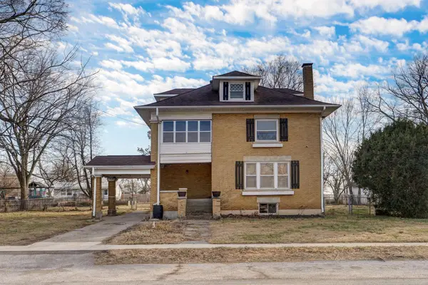 411 E Walker Street, Ash Grove, MO 65604