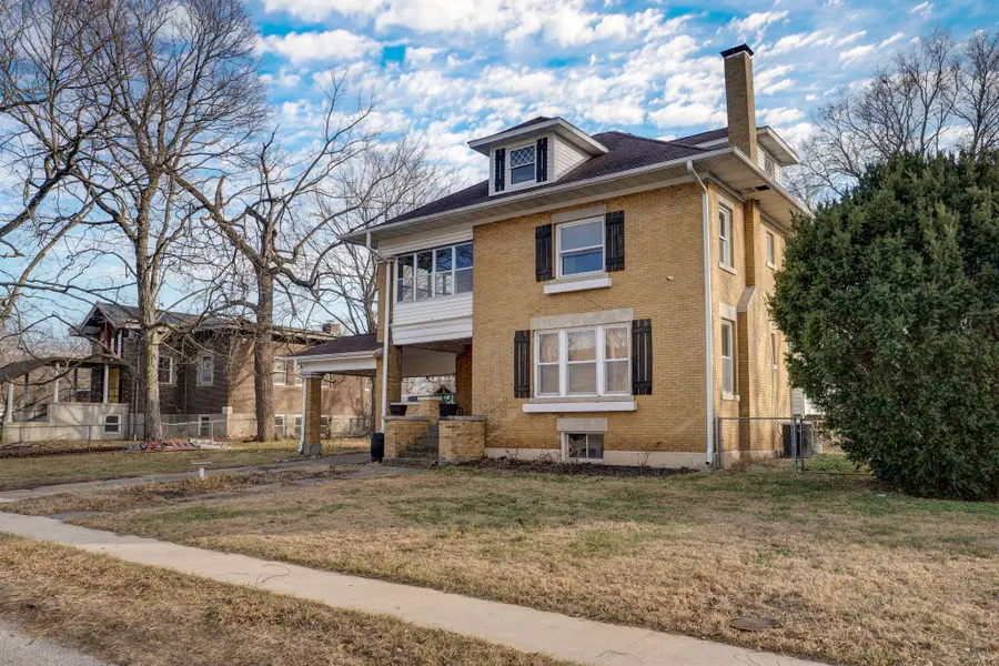 411 E Walker Street, Ash Grove, MO 65604 - #2