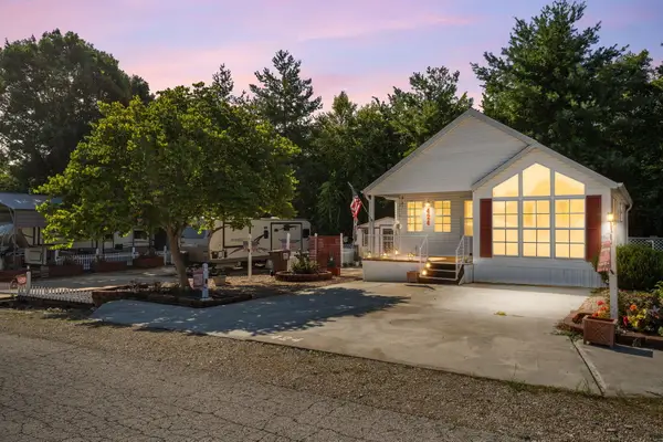 424 & 426 Monarch Drive, Branson, MO 65616