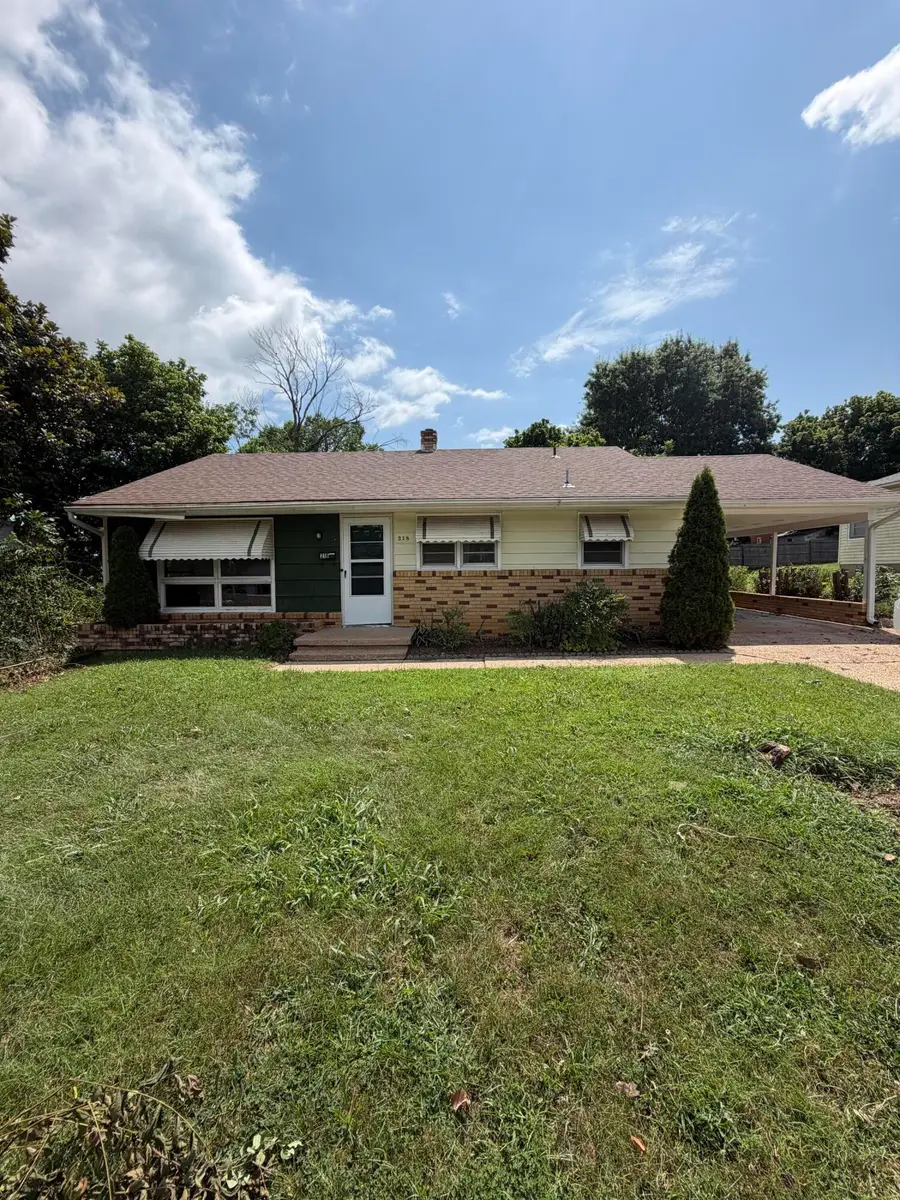 218 Westmont Drive, West Plains, MO 65775 - #2