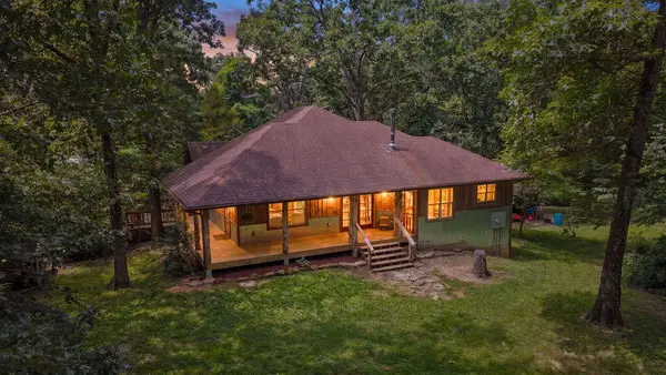 483 Loveland Drive, Rogersville, MO 65742