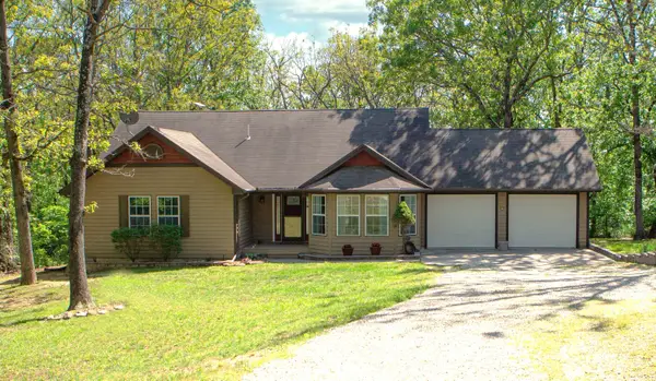 6038 State Highway A, Marshfield, MO 65706